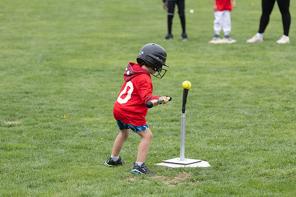 20250427_Dono_1st_Tball_game-17148