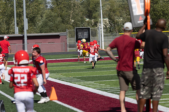 20241005_Julian_FootballGame-15406