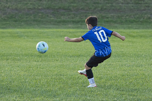 20251020_Julian_Soccer-19265