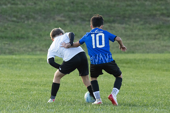 20251020_Julian_Soccer-19267