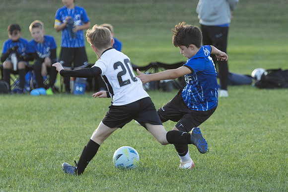 20251020_Julian_Soccer-19302