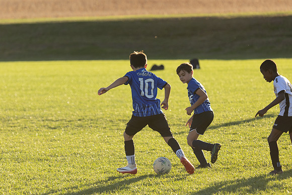 20251020_Julian_Soccer-19345