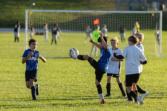 20251020_Julian_Soccer-19365