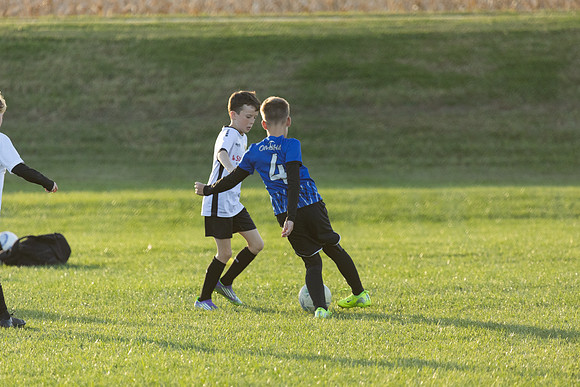 20251020_Julian_Soccer-19388