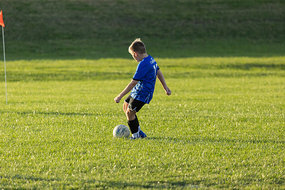 20251020_Julian_Soccer-19411