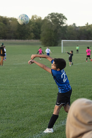 20251020_Julian_Soccer-19424