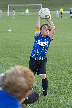 20251020_Julian_Soccer-19430