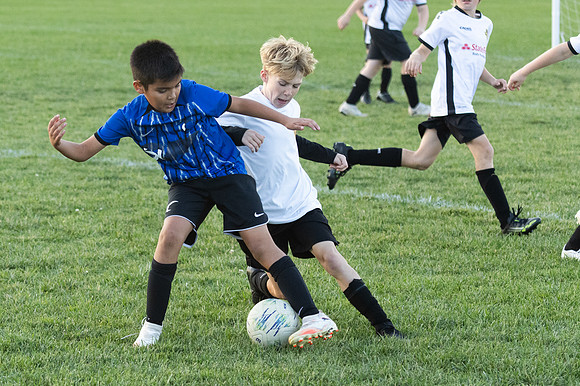 20251020_Julian_Soccer-19449