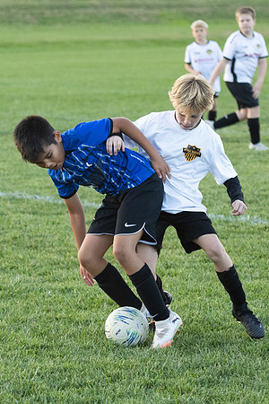 20251020_Julian_Soccer-19451