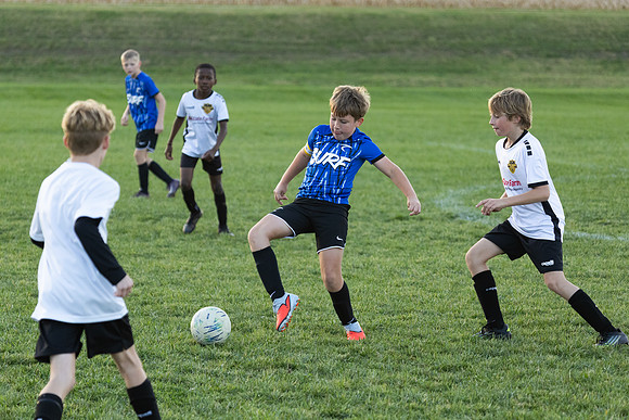 20251020_Julian_Soccer-19461