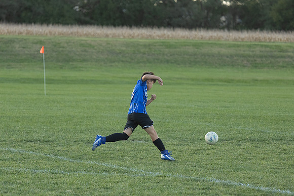 20251020_Julian_Soccer-19484