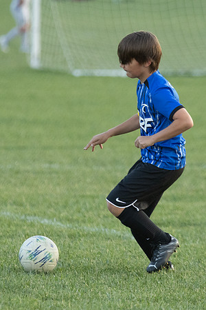 20251020_Julian_Soccer-19493