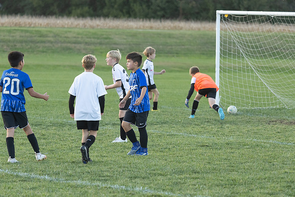 20251020_Julian_Soccer-19487