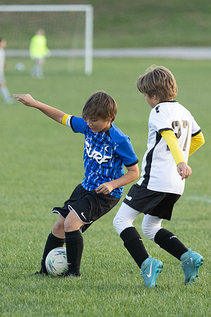 20251020_Julian_Soccer-19497