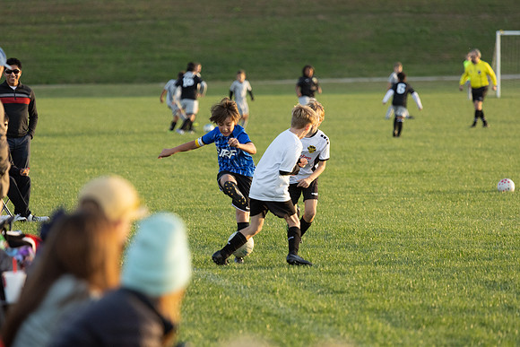 20251020_Julian_Soccer-19505