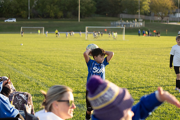 20251020_Julian_Soccer-19515