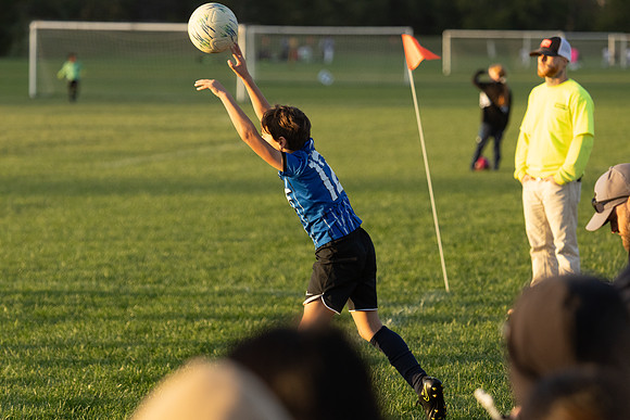 20251020_Julian_Soccer-19557