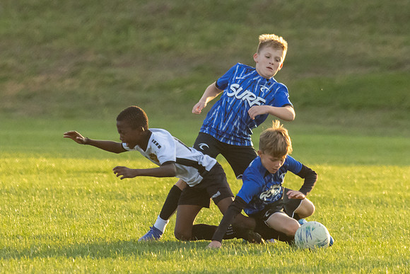20251020_Julian_Soccer-19563