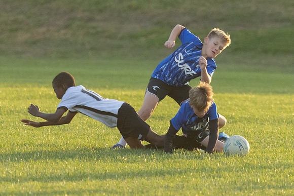 20251020_Julian_Soccer-19564