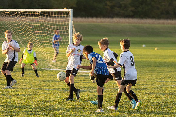 20251020_Julian_Soccer-19562