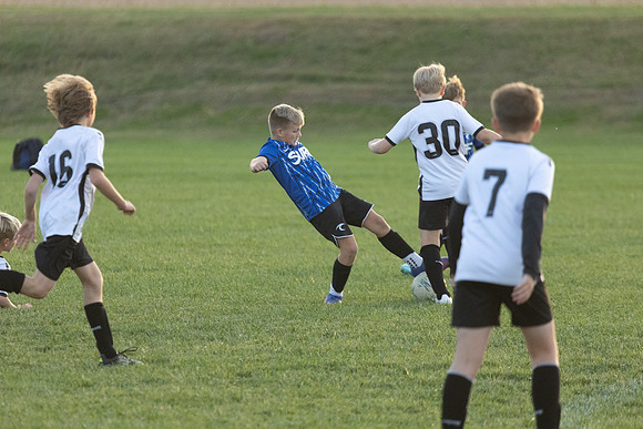 20251020_Julian_Soccer-19595