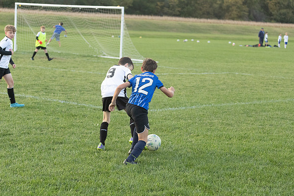 20251020_Julian_Soccer-19604