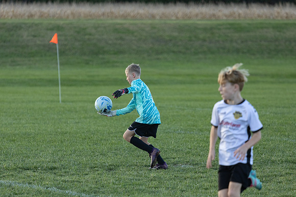 20251020_Julian_Soccer-19181
