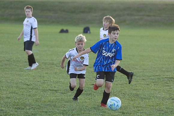 20251020_Julian_Soccer-19187