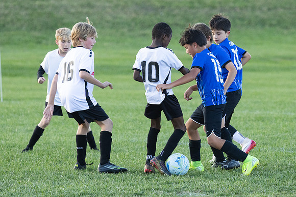20251020_Julian_Soccer-19217