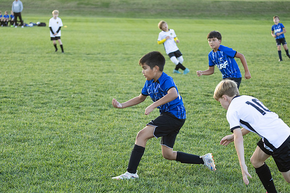 20251020_Julian_Soccer-19202
