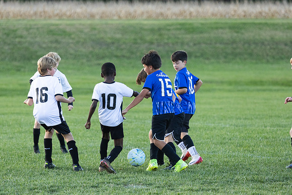 20251020_Julian_Soccer-19216