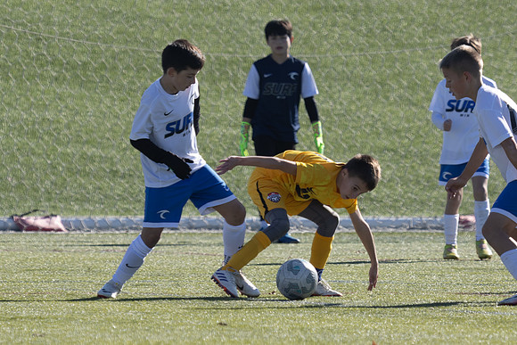 20251112_Julian_Soccer-19869