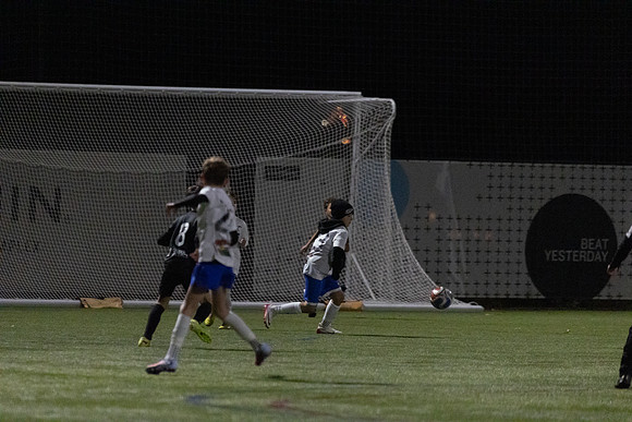20251112_Julian_Soccer-19905
