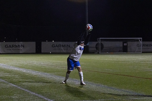 20251112_Julian_Soccer-19931