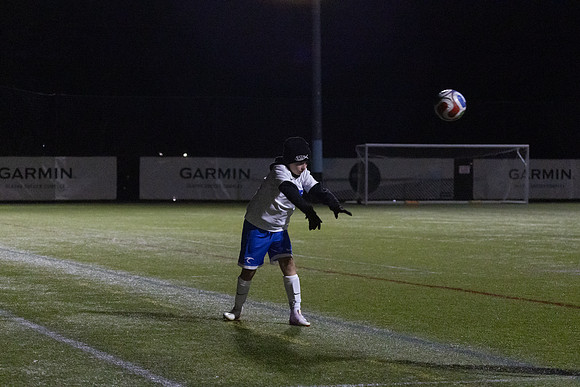 20251112_Julian_Soccer-19932