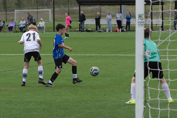 20260425_Julian_Soccer-22592