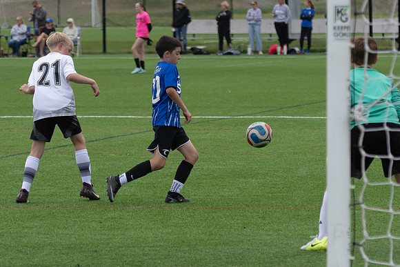 20260425_Julian_Soccer-22593