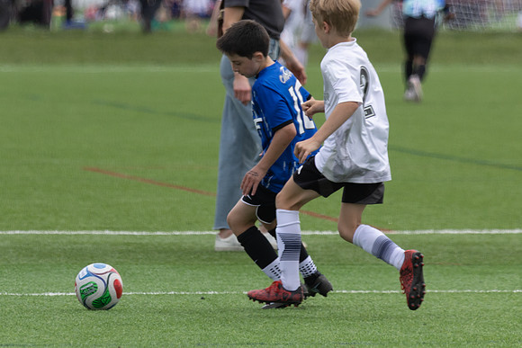 20260425_Julian_Soccer-22484