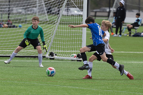 20260425_Julian_Soccer-22511