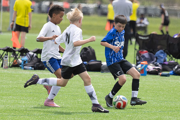 20260425_Julian_Soccer-22532