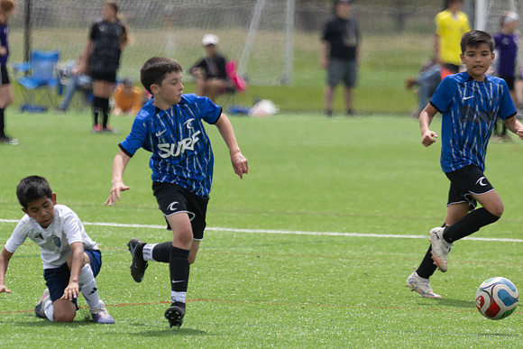 20260425_Julian_Soccer-22547