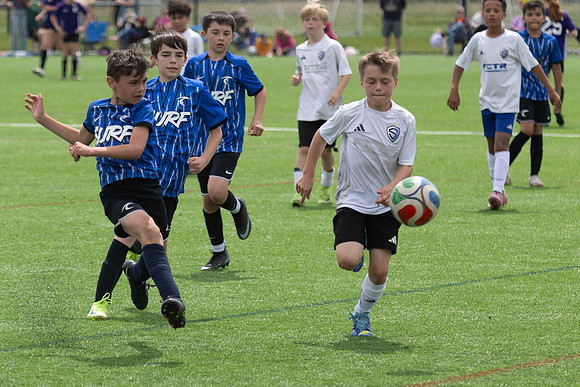20260425_Julian_Soccer-22572