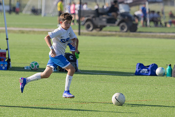 20260905_Julian_Soccer-24876
