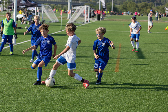 20260905_Julian_Soccer-24937