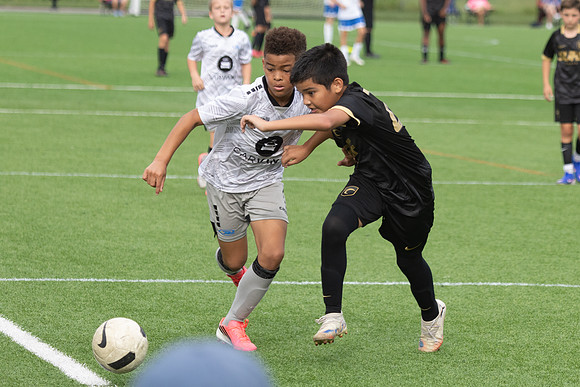 20260906_Julian_Soccer-25122