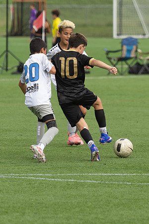 20260906_Julian_Soccer-25150
