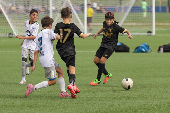 20260906_Julian_Soccer-25186