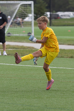 20260906_Julian_Soccer-25194