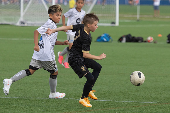 20260906_Julian_Soccer-25245
