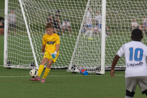 20260906_Julian_Soccer-25264